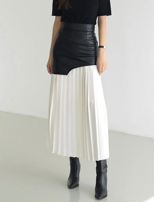 Asymmetrical leather patch Skirt
