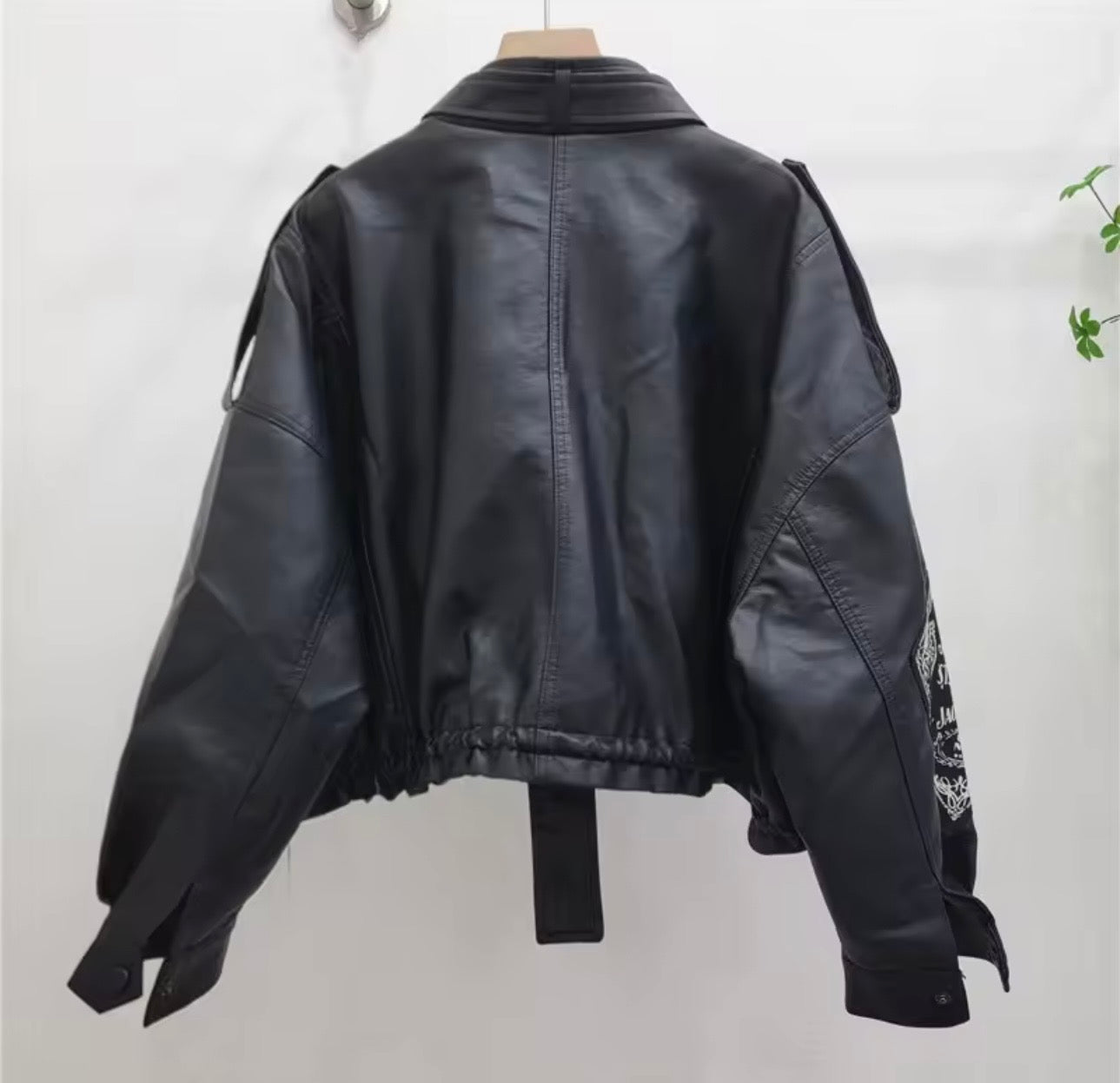 Leather ( Jack & Coke)