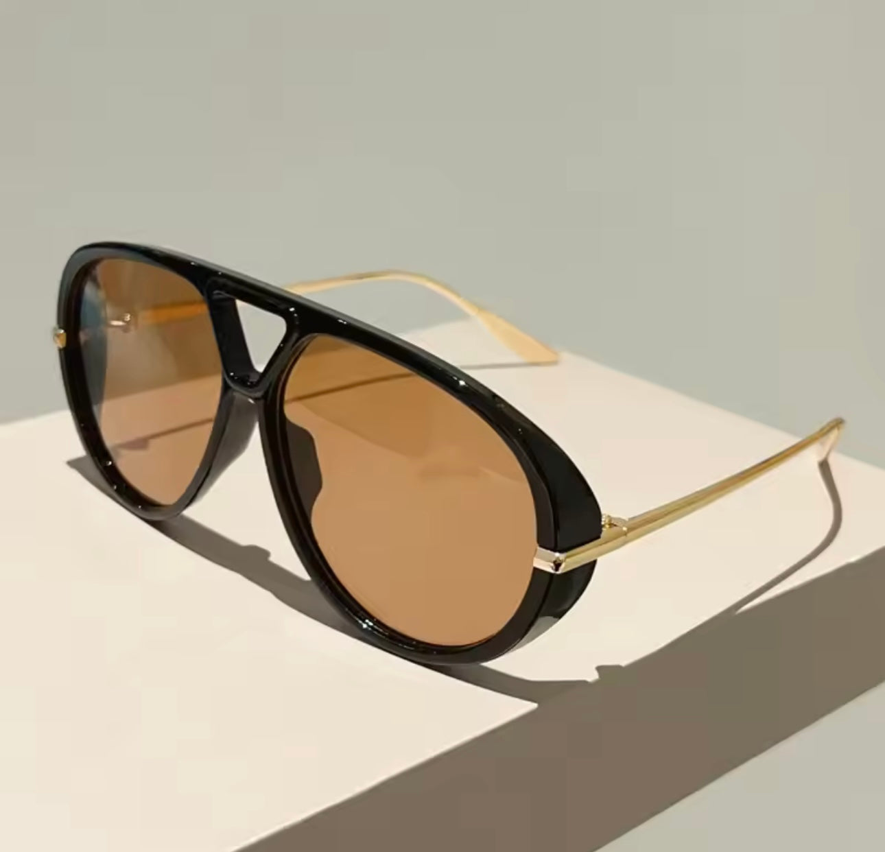 NYC LIGHTS SUNNIES