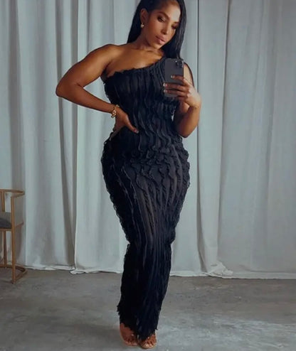 BLACK DELILAH RIPPLE EFFECT SEAMLESS MAXI DRESS