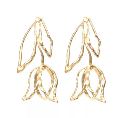 lily drop earrings